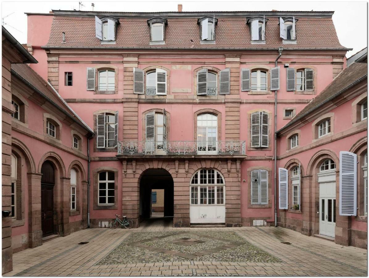 Appartement Le 22 - Colmar Centre Parking Privatif En Option Eksteriør bilde